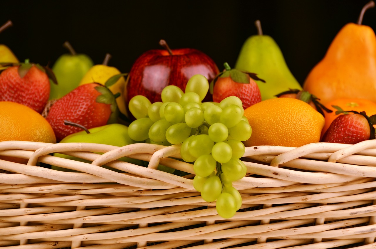 BENEFÍCIOS DAS FRUTAS PARA A SAÚDE